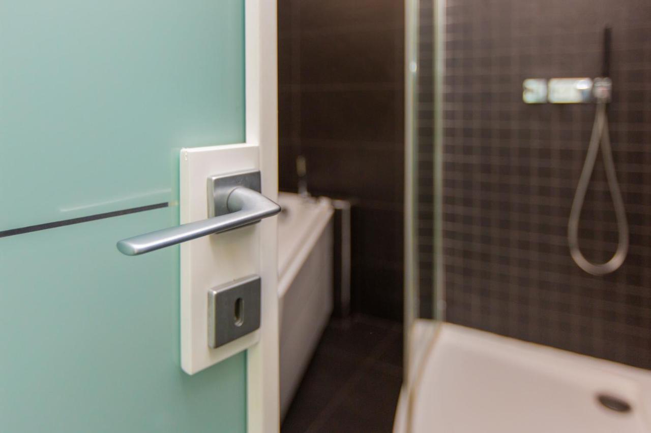 Al 4 Hotel Busto Arsizio Buitenkant foto